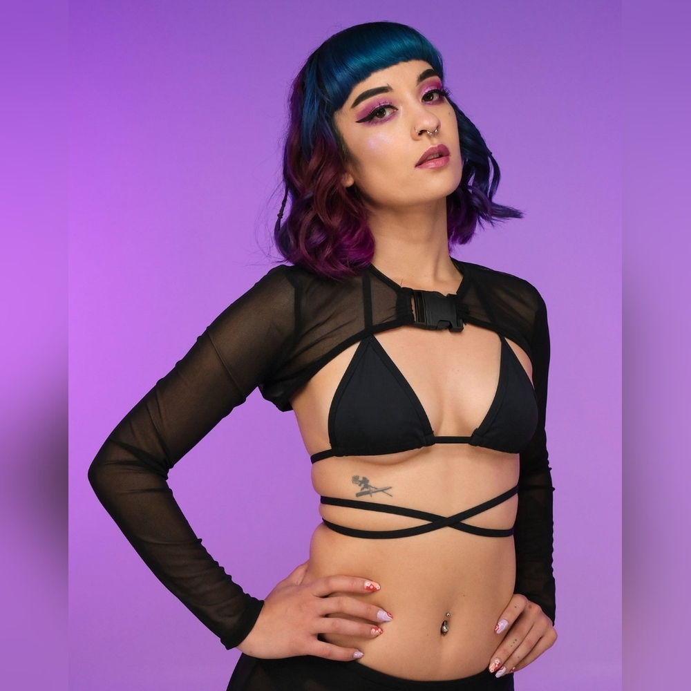 I Heart Raves Black Mesh Shrug Bolero Shrug Size S